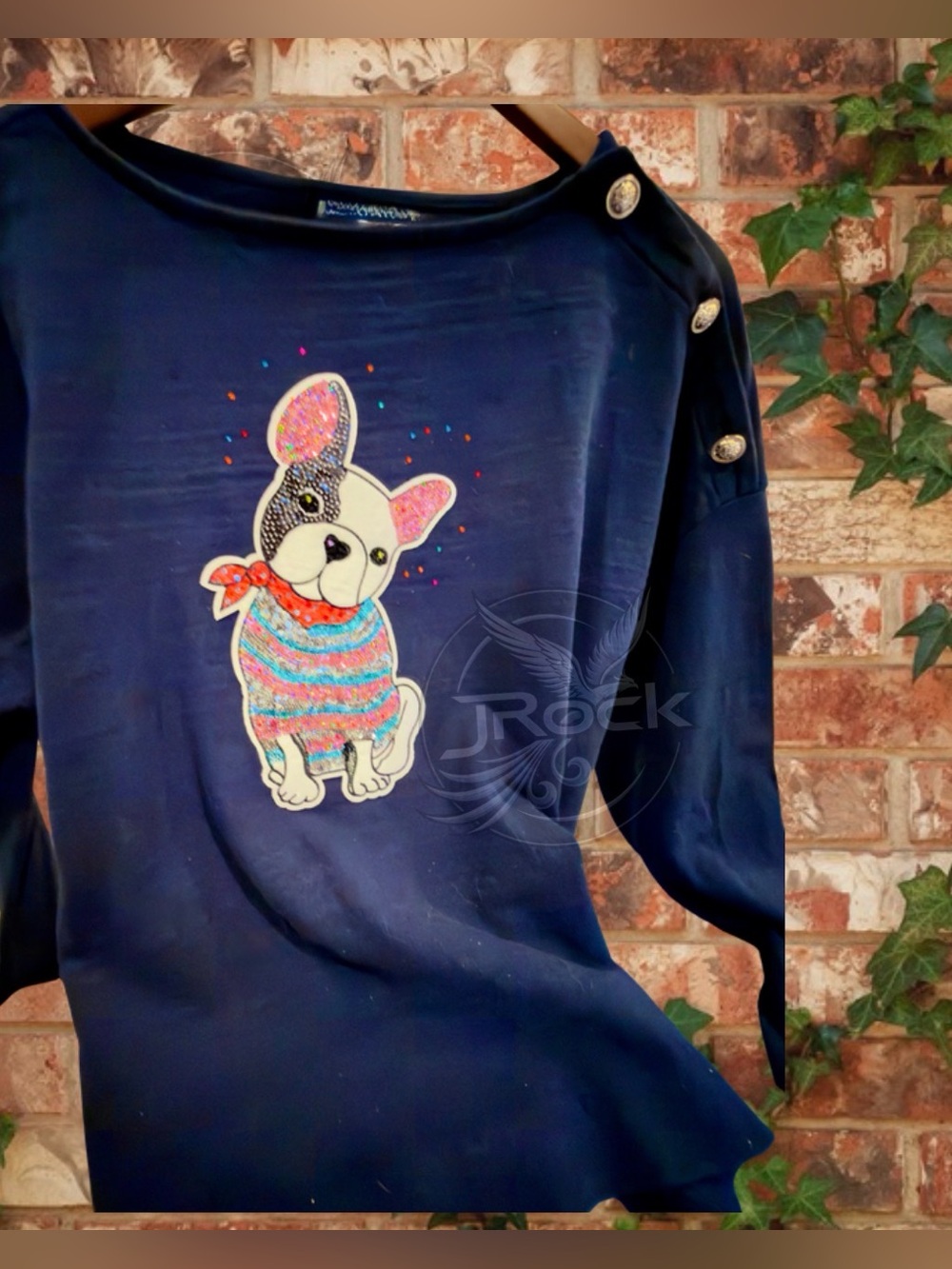 Bulldog Navy long sleeve top. Ptp 24 1/2”. 1 arm has Silver buttons at shoulder.